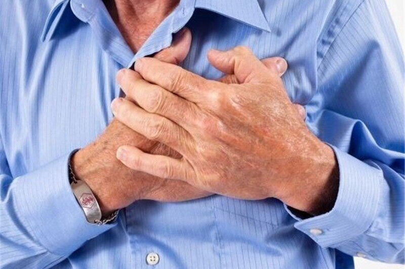 اینفوگرافیک | علائم قبل از حمله قلبی؛ این نشانه‌ها را جدی بگیرید