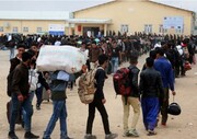 روزنامه شهرداری: ایجاد هراس علیه مهاجران افغانستانی، کار دشمن است / می‌خواهند دو ملت را به جان هم بیندازند