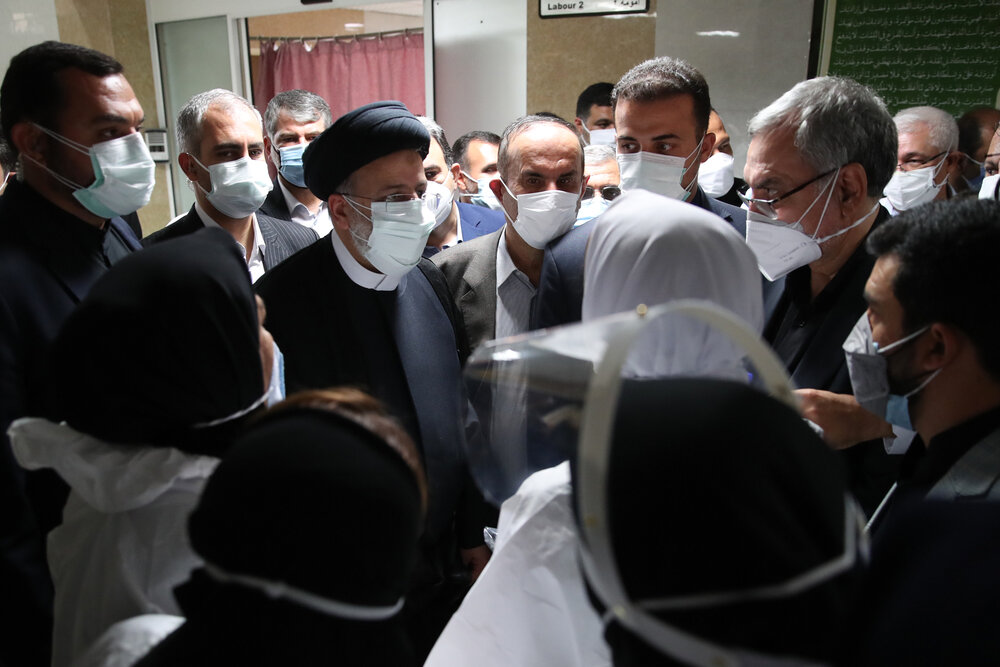 دستورات رئیسی درباره وضعیت درمانی خوزستان /نسبت به مردم خوزستان وظایف مضاعفی داریم 