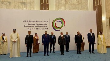 انتقاد یک روزنامه از رعایت نشدن آداب دیپلماتیک در سفر امیر عبداللهیان به بغداد