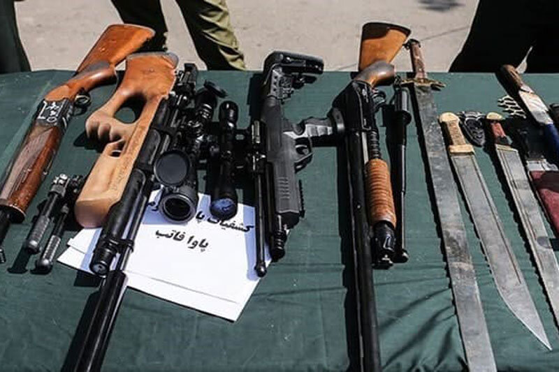 عکس | سلاح عجیب کشف‌شده از اراذل در پایتخت؛ اسلحه جومونگ در تهران!