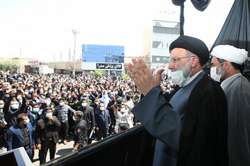 تصاویر | حضور و سخنرانی رئیس جمهور در جمع عزادران امام سجاد (ع) در زابل