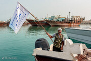 تصاویر | قاب‌هایی جالب از رژه شناورهای نیروی دریایی سپاه در خلیج فارس