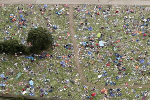 ببینید | فستیوال موسیقی به فستیوال زباله تبدیل شد 