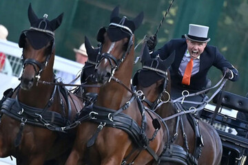 تصاویر | دیدنی های امروز؛ از اختتامیه پارالمپیک تا بازگشایی مدارس