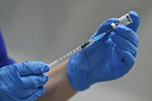 تزریق بیش از ۹۵۸هزار دُز واکسن کرونا در کشور طی ۲۴ ساعت گذشته 