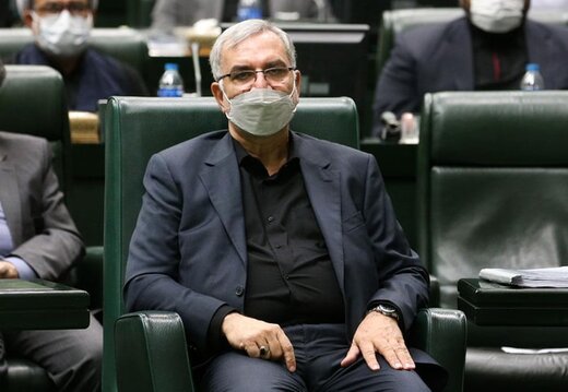 وزیر بهداشت: ایران یکی از سریع‌ترین کشورها در واکسیناسیون است