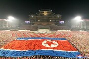تصاویر | رژه متفاوت روز ملی کره شمالی با لباس‌های عجیب
