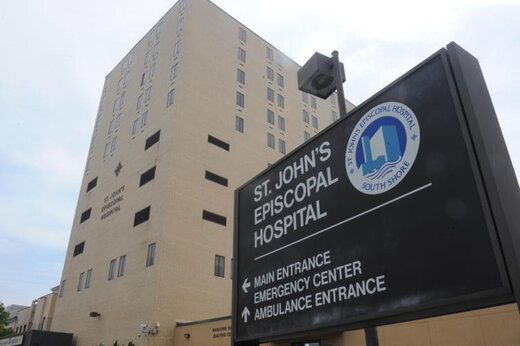 ببینید | آتش‌سوزی گسترده در بیمارستان «سنت‌جان» در نیویورک