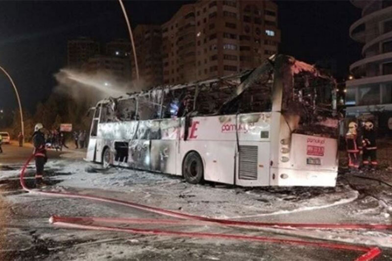 ببینید | سانحه مرگبار تصادف اتوبوس با ۲۲ کشته و زخمی در ترکیه