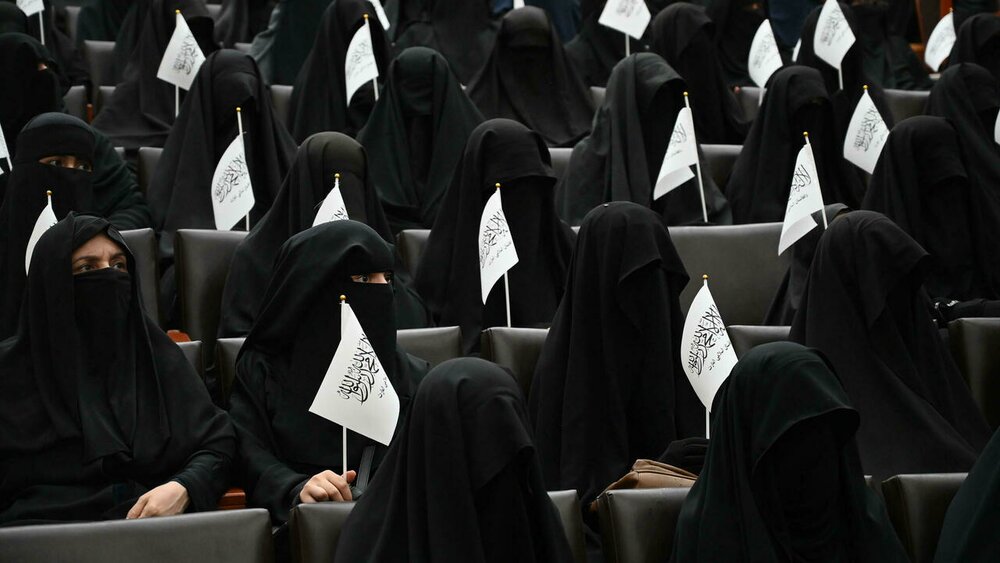 واکنش‌ها به صدور فرمان حقوق زنان؛ طالبان عوض نشده است