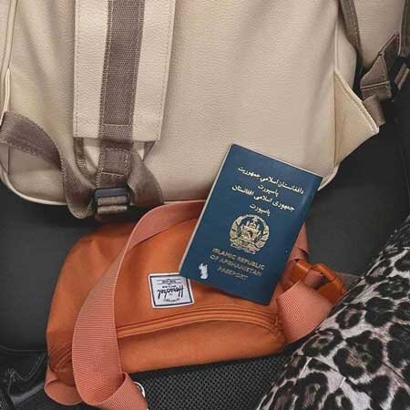 فرشته حسینی به افغانستان رفت