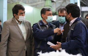 طرح توسعه واحد نساجی سلک‌باف یزد به بهره‌برداری رسید