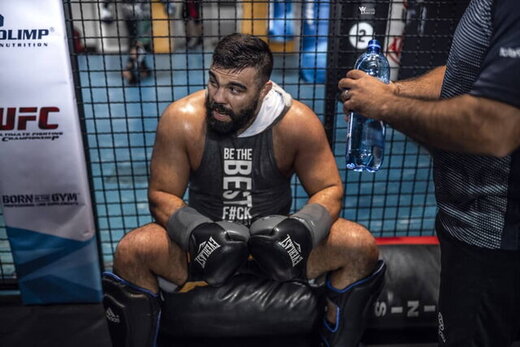 پایان محرومیت علی‌اکبری؛ مبارز ایرانی MMA دوباره به کشتی برمی‌گردد؟