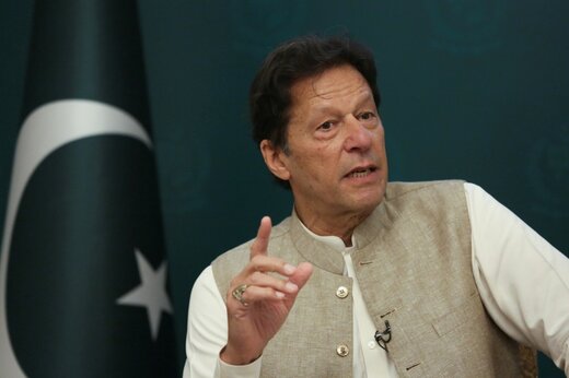عمران خان: باید دولت طالبان را تقویت و تثبیت کنیم