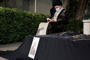 تصاویر | اقامه نماز بر پیکر آیت‌الله حسن‌زاده آملی توسط رهبر معظم انقلاب