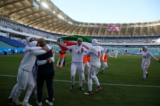 تصاویری زیبا از شادی غرور آفرین بانوان تیم ملی