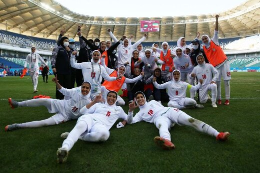 تصاویری زیبا از شادی غرور آفرین بانوان تیم ملی