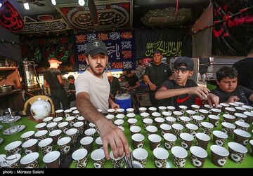 موکبهای خدمت رسانی به زائرین اربعین حسینی در اطراف بین الحرمین