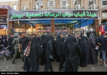 موکبهای خدمت رسانی به زائرین اربعین حسینی در اطراف بین الحرمین