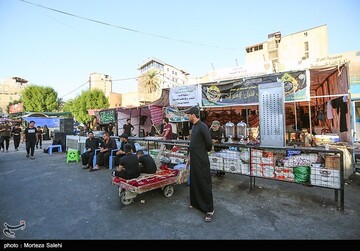 موکبهای خدمت رسانی به زائرین اربعین حسینی در اطراف بین الحرمین