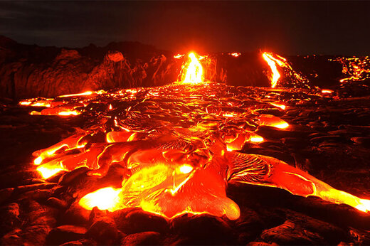 ببینید | رودی از گدازه در کیلائوا هاوایی به راه افتاد!