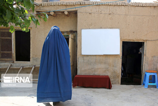 تحصیل دختران در کابل با وجود محدودیت ها