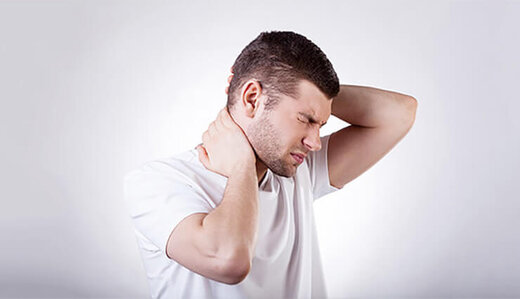 چگونه از گردن درد به وسیله بالش و تشک جلوگیری کنیم؟