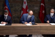 ببینید | امضای پیمان نظامی سه جانبه توسط وزرای دفاع ترکیه، گرجستان و آذربایجان