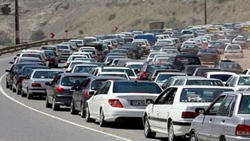ترافیک سنگین در راه‌های منتهی به تهران/ جاده‌های شمال قفل شد