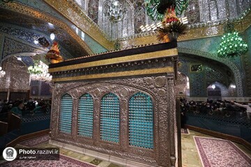 حال و هوای خوش زیارت روز شهادت امام مهربانی‌ها