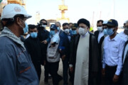 ببینید | بازدید رئیس جمهور از صنایع دریایی صدرا در بوشهر