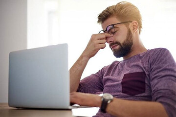 مراجعه به چشم پزشکی هرچند وقت یکبار توصیه می‌شود؟ 