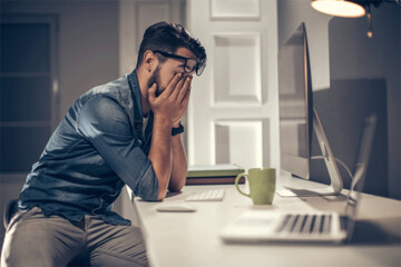 اینفوگرافیک | سندروم بینایی رایانه و علائم آن چیست؟