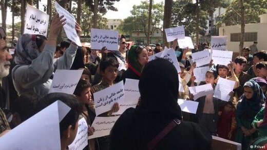 اعتراض زنان در کابل به محدودیت‌های آموزشی طالبان
