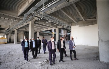 بهره برداری از بازار بین المللی سارینا مال تا پایان ۱۴۰۱ 
