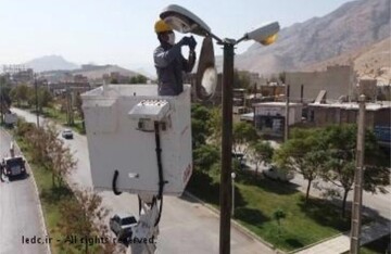 تعمیرات جهادی روشنایی معابر خرم آباد با ۱۳ اکیپ عملیاتی