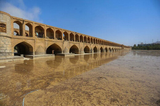 بازدید از بناهای تاریخی اصفهان تا فردا رایگان است/افتتاح نمایشگاه گردشگری