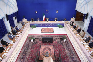دیدار جمعی از صادرکنندگان با رئیس جمهور