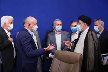 دیدار جمعی از صادرکنندگان با رئیس جمهور