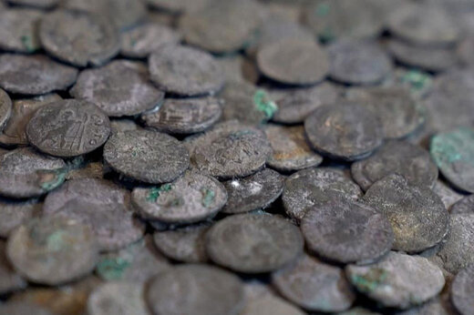 ببینید | کشف گنجینه‌ای در آوگسبورگ آلمان