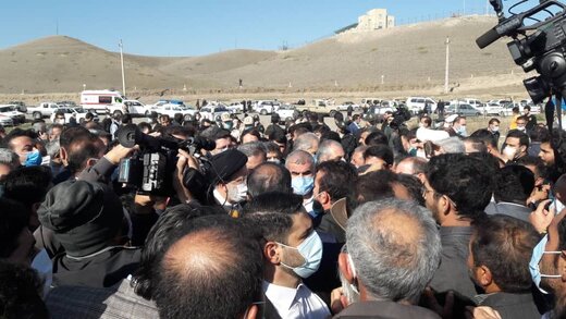 ببینید | حضور سرزده رئیس جمهور در چادر عشایر سنگسر سمنان