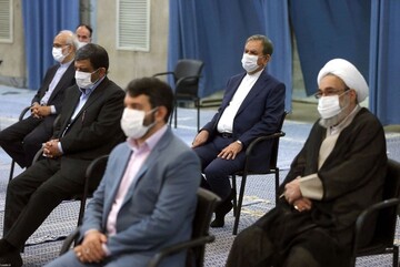 تصاویر | حضور روحانی و جهانگیری در دیدار با رهبر انقلاب