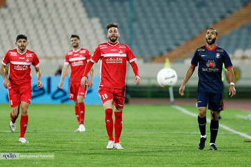 پرسپولیس ۲ – نساجی یک/ دومین پیروزی پیاپی سرخپوشان