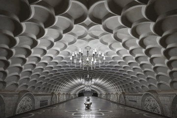 تصاویر | قاب‌های حیرت‌انگیز و تماشایی از ایستگاه‌های مترو در دوران شوروی