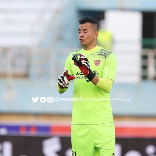 تصاویر | واکنش عجیب دروازه‌بان پرسپولیس به دوربین گوپرو