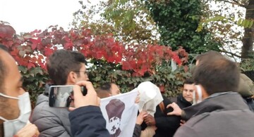 دستگیری جوانان ترکیه به دلیل تحقیر سرباز آمریکایی 