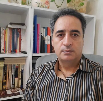 خاک‌ ریختن در مجرای زایش یک فرهنگ