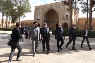 بازدید ضرغامی از خانه تاریخی طاهری و مسجد امام سمنان
