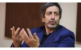 ایرانی‌ها همواره دستی در آسمان داشتند و پایی در زمین